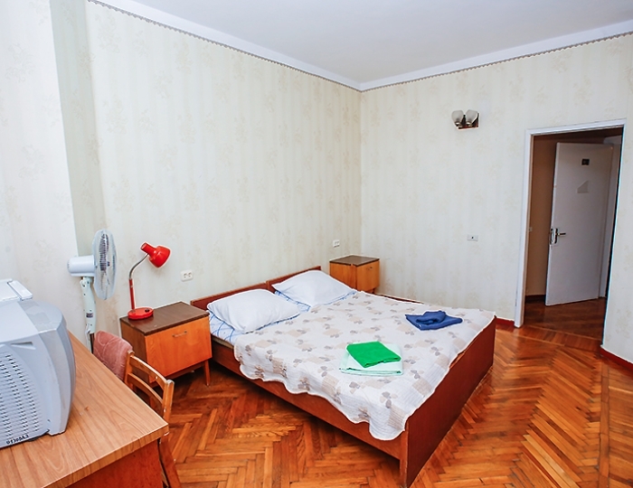 Эконом 2-местный 1-комнатный эконом в корпусе "Бриз" - Санаторий «МВО-Сухум»