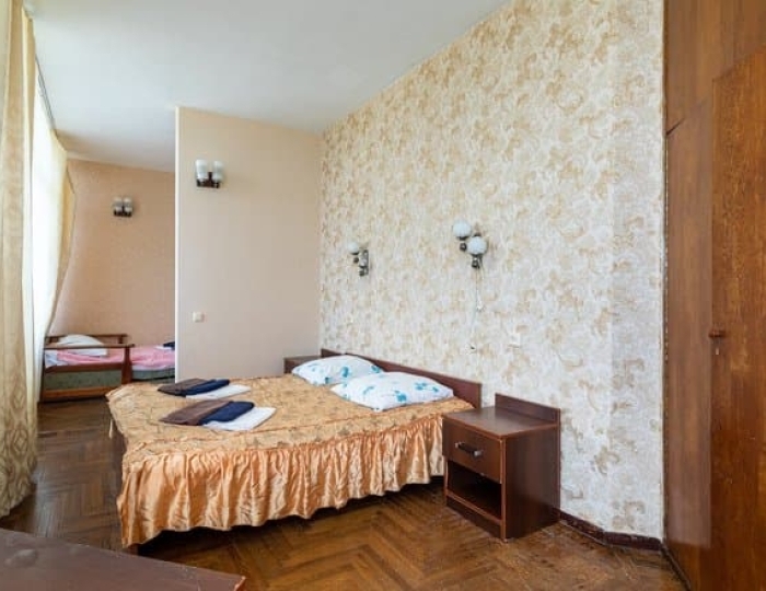 Люкс апартамент 2-местный 1-комнатный  в корп. Генеральский - Санаторий «МВО-Сухум»